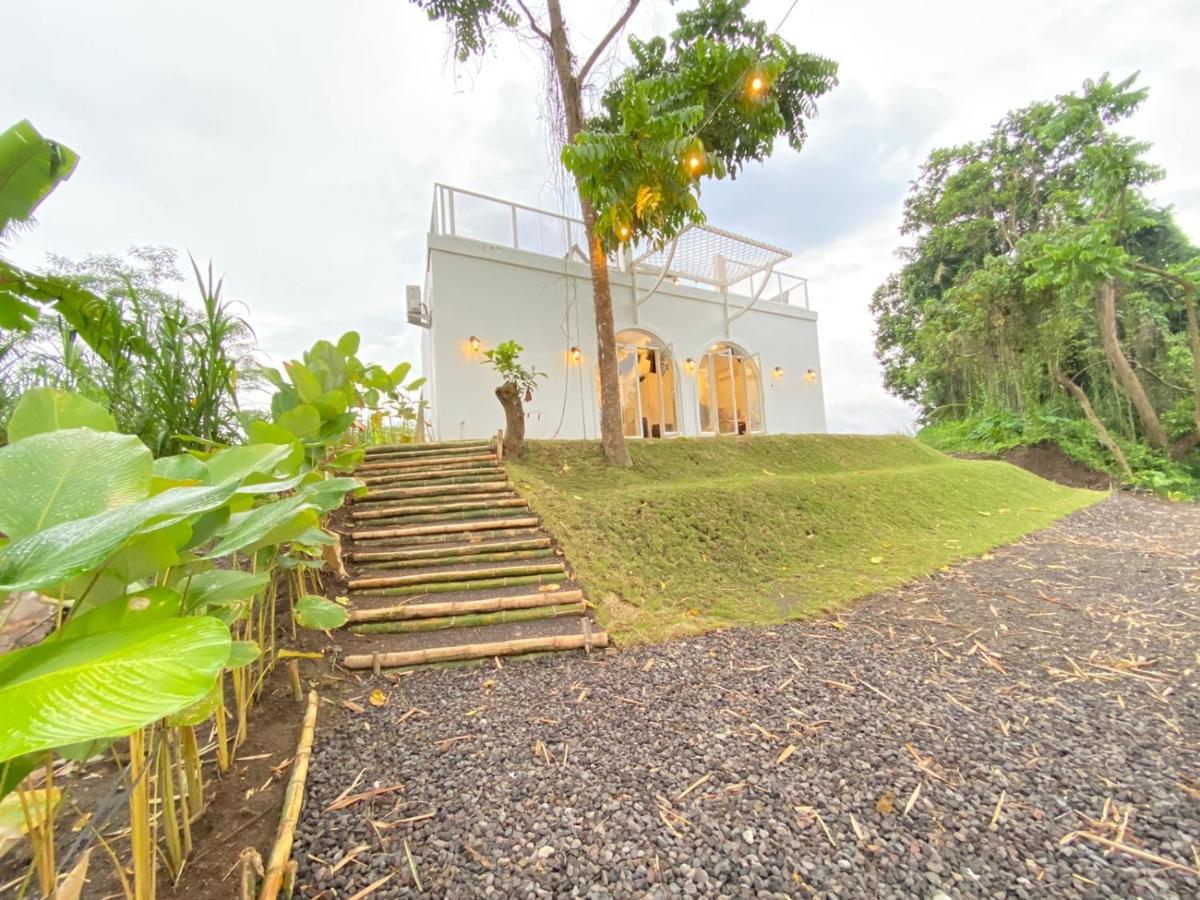 Karabineri Private Pool Jogja Villa Ngaglik Eksteriør billede